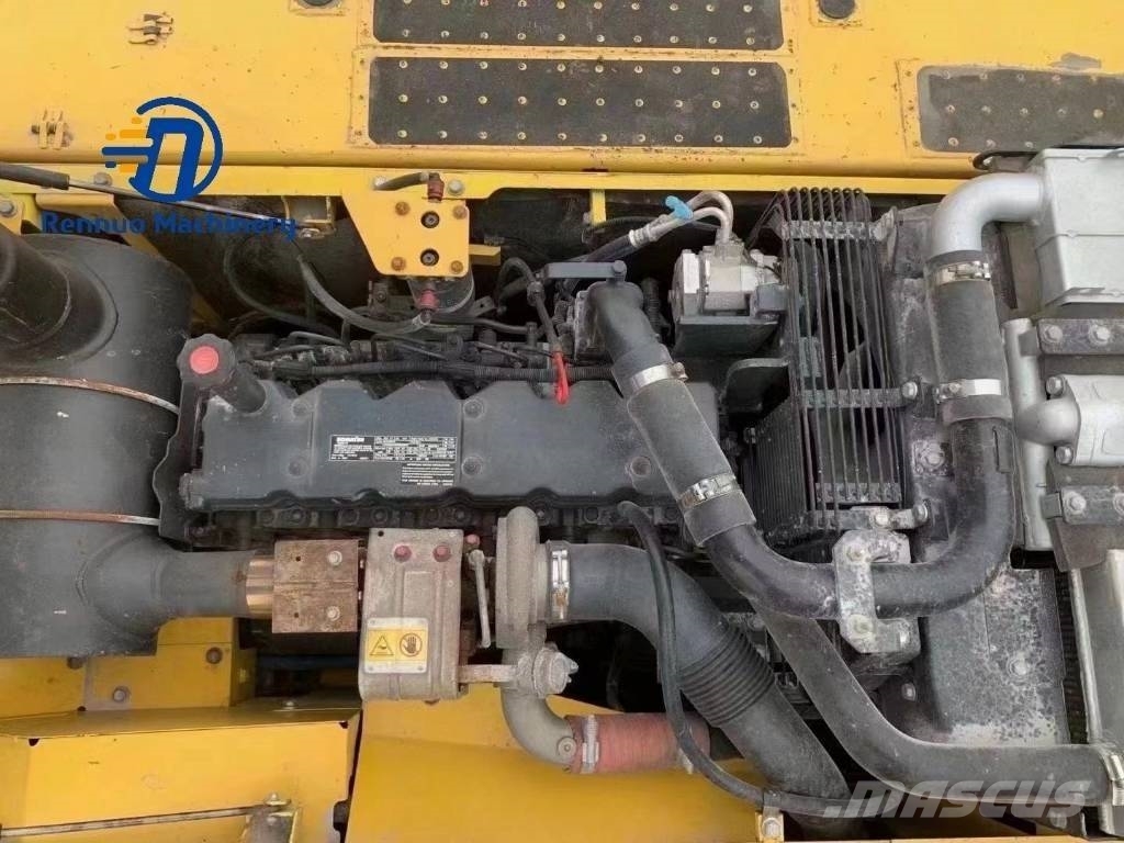 Komatsu PC 220-8 Εκσκαφείς με ερπύστριες