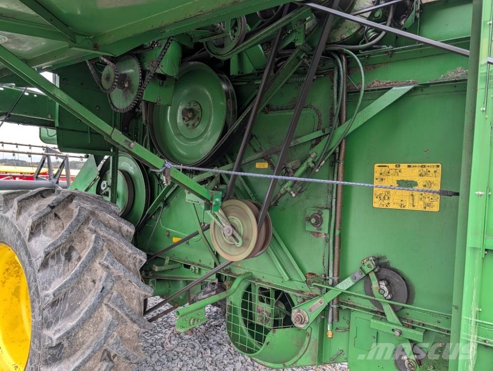 John Deere 1052, 4-sylinterinen turbo, katso video! Derliaus nuėmimo kombainai