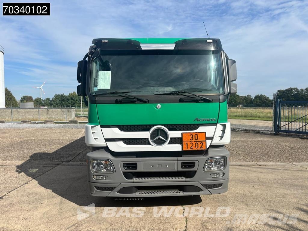 Mercedes-Benz Actros 2532 6X2 Tankwagen