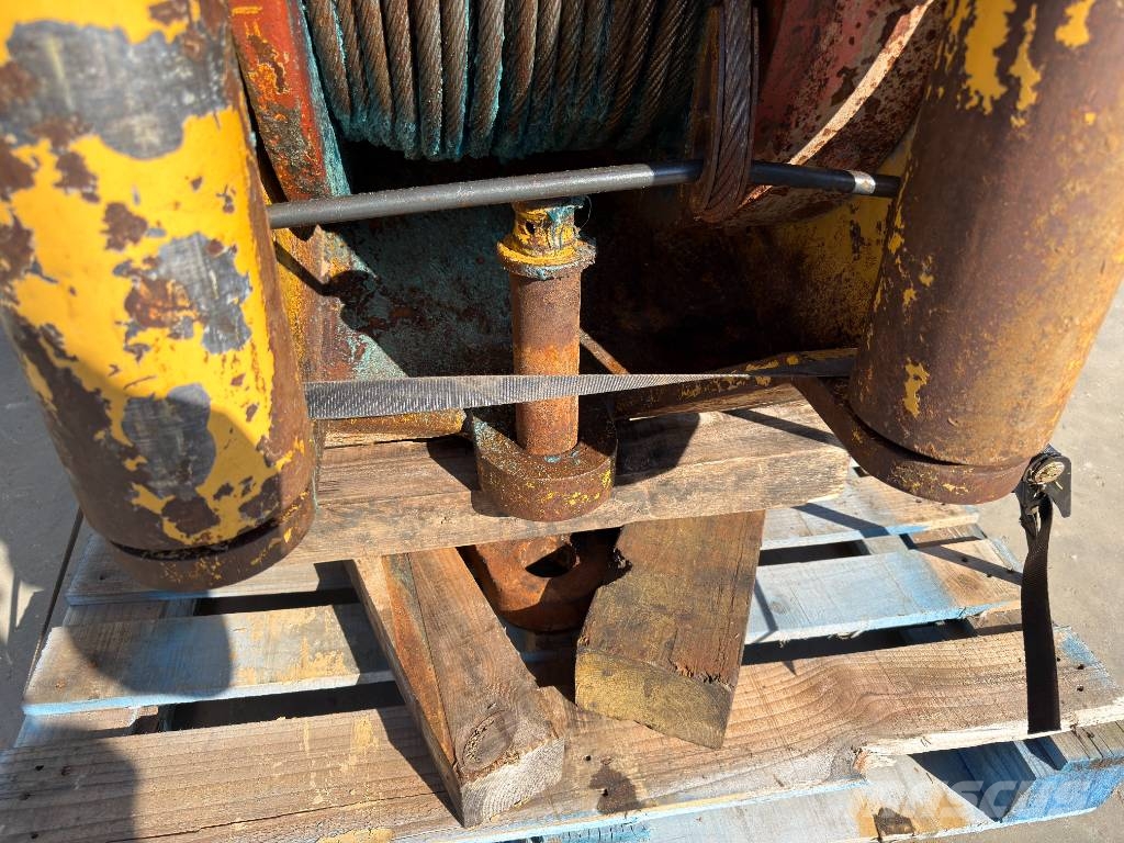 CAT D6H / D6R / D6T Winch - Paccar PA110 Otros componentes