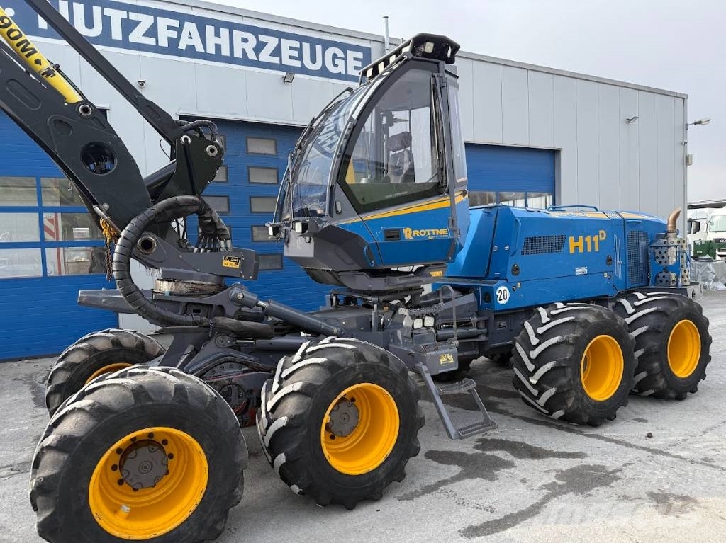 Rottne H11D حصادات