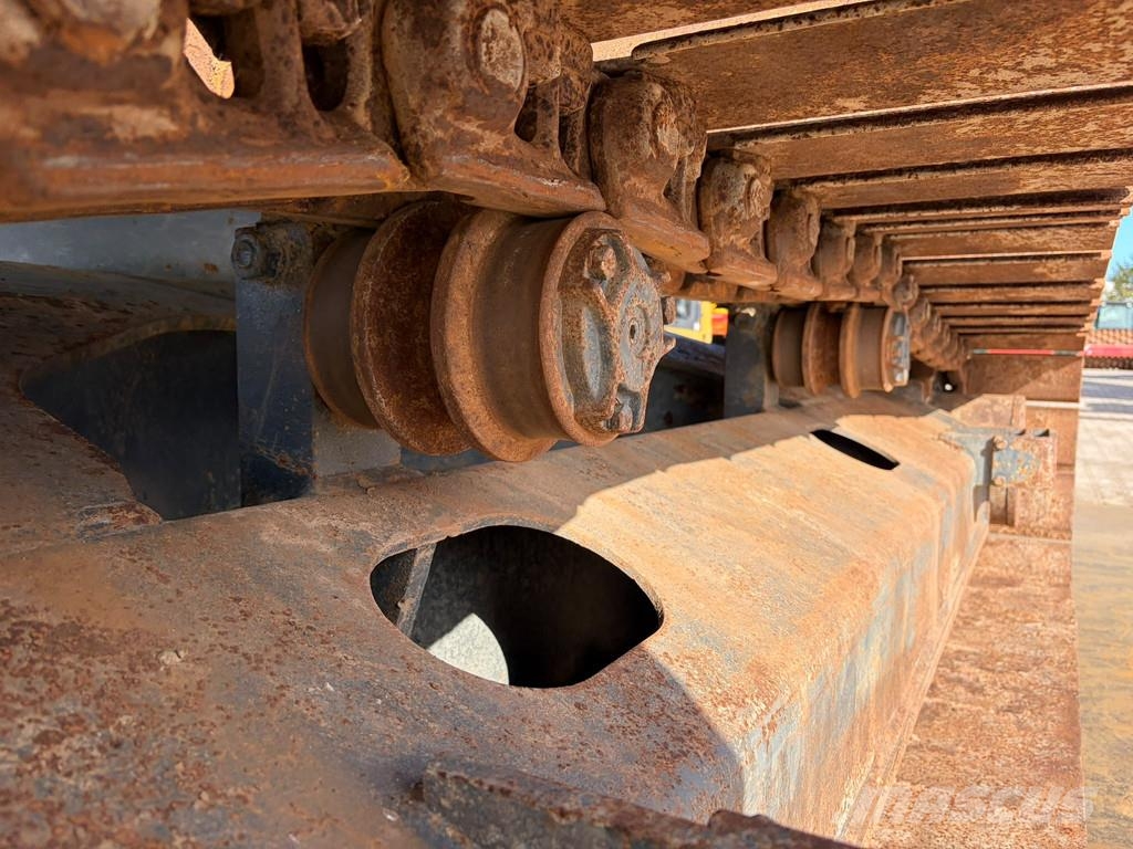 Doosan DX235LCR-5 حفارات زحافة