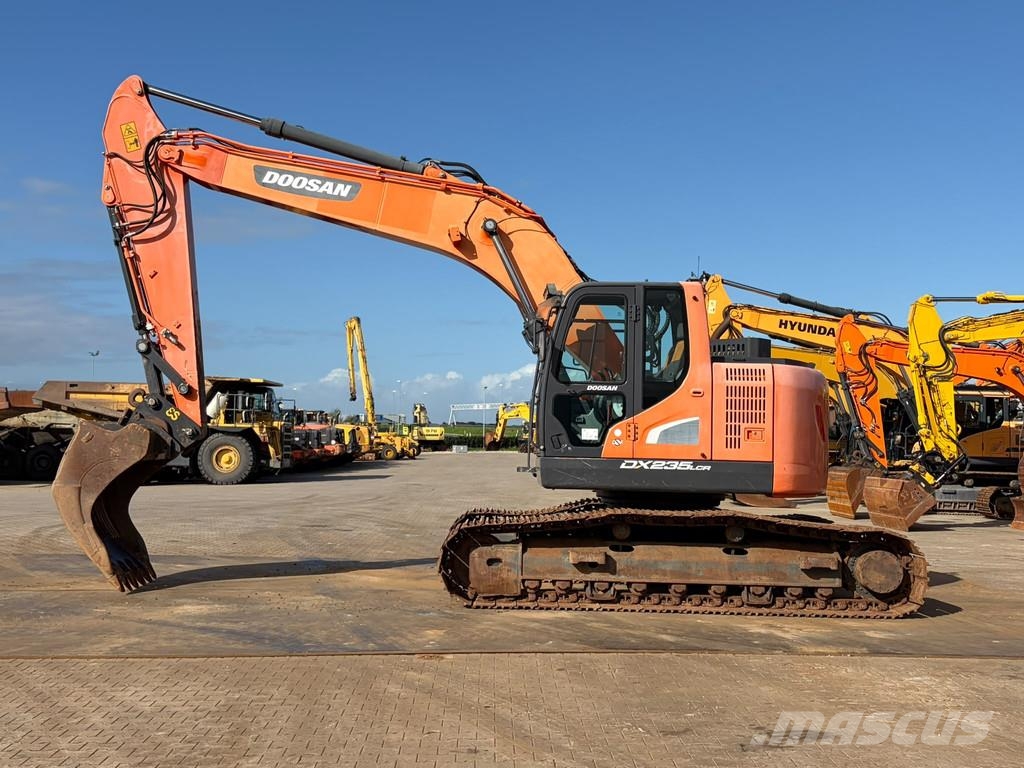 Doosan DX235LCR-5 حفارات زحافة