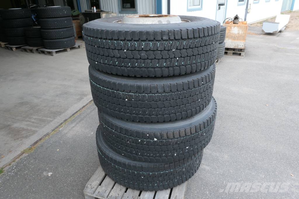 Bridgestone 315/70R22,5 Gume, kotači i naplatci