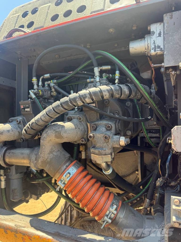 Hitachi EX 300 LC-3 履带挖掘机