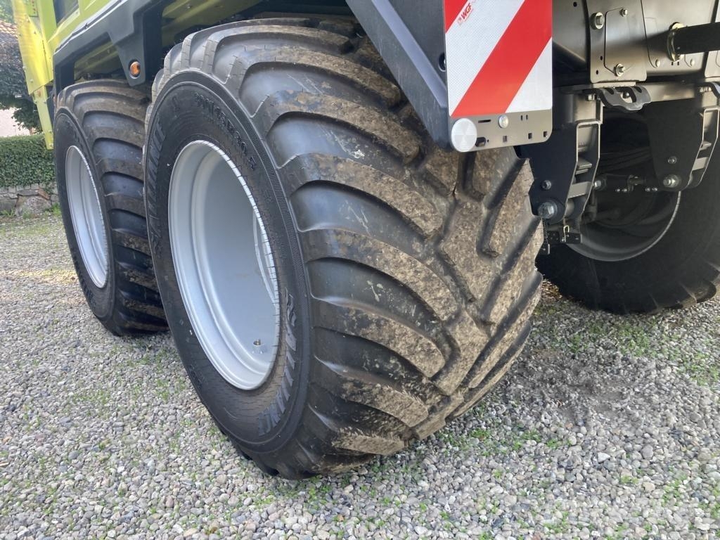 Fliegl CARGOS 750 TREND Maquinaria de elevación y colocación