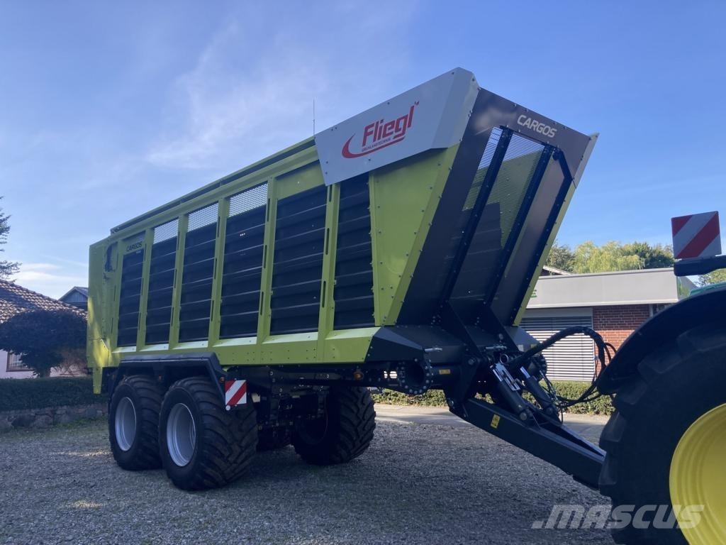 Fliegl CARGOS 750 TREND Maquinaria de elevación y colocación