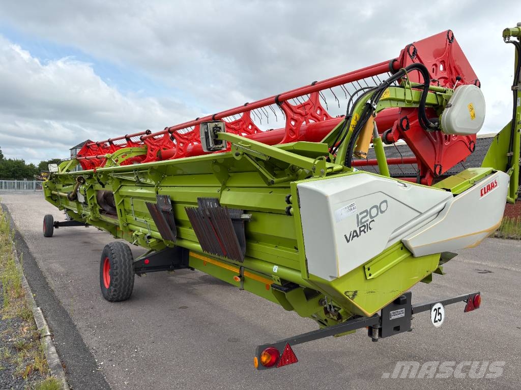 CLAAS Lexion 780 TerraTrac Зернозбиральні комбайни