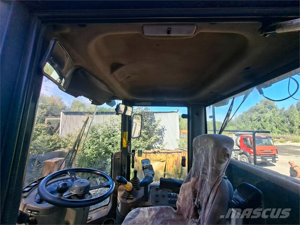 CASE 921 C / 2 4X4 Diger