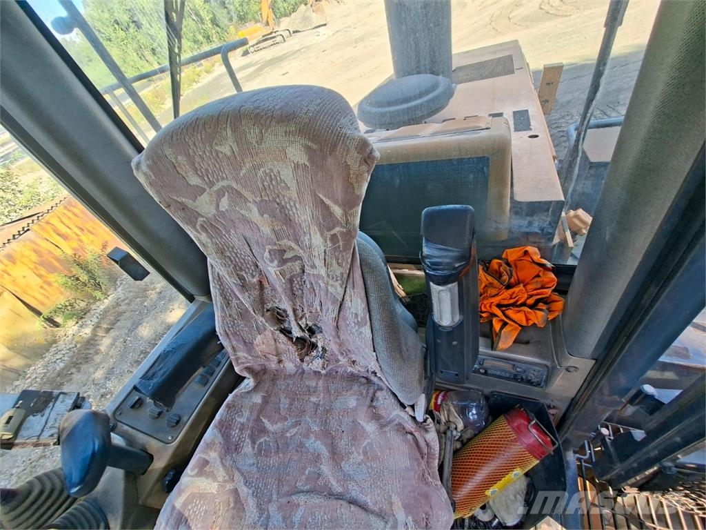 CASE 921 C / 2 4X4 Diger