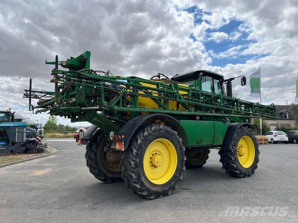 John Deere R4040i Itsekulkevat ruiskut