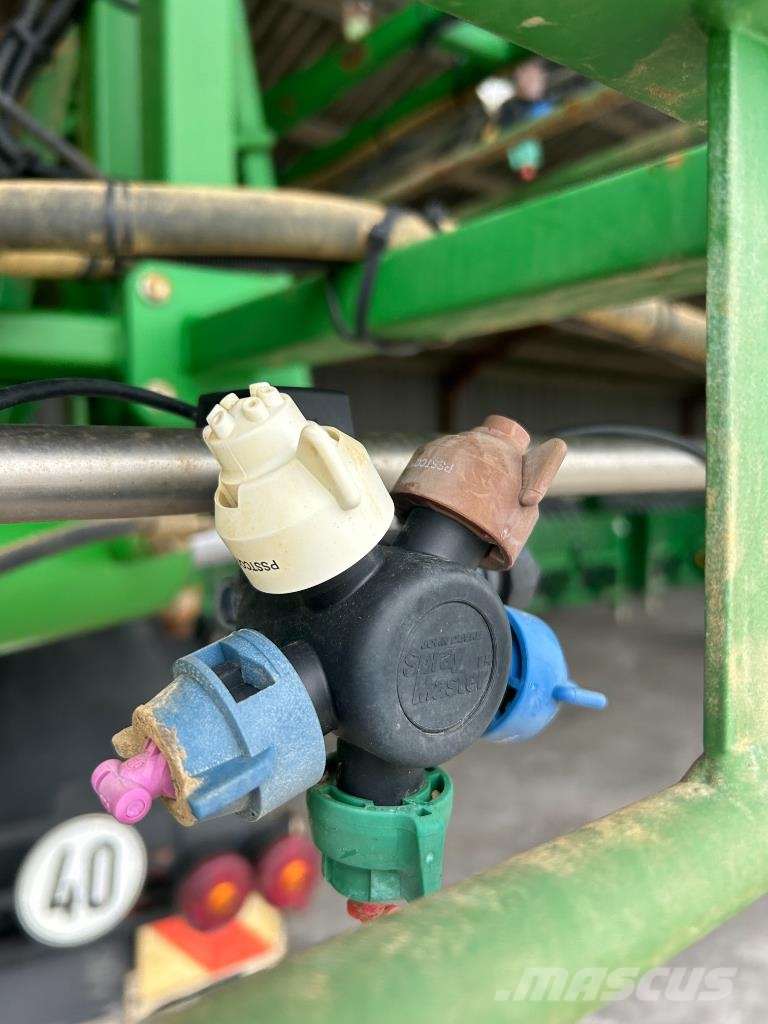 John Deere R4040i Selbstfahrende Sprühgeräte