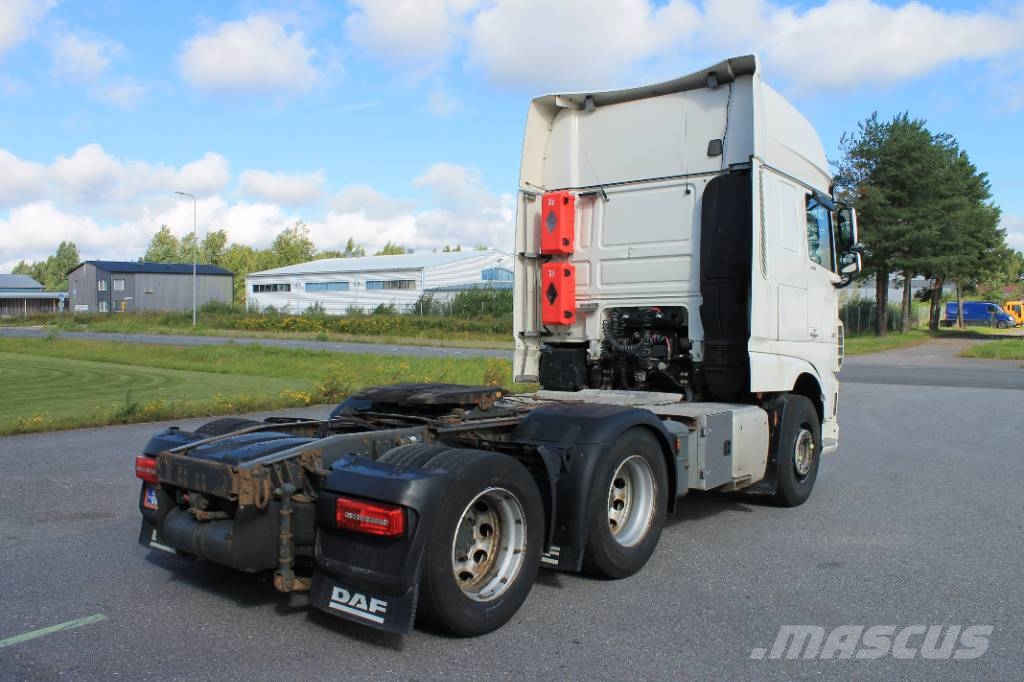 DAF XF 530 FTS Sadulveokid