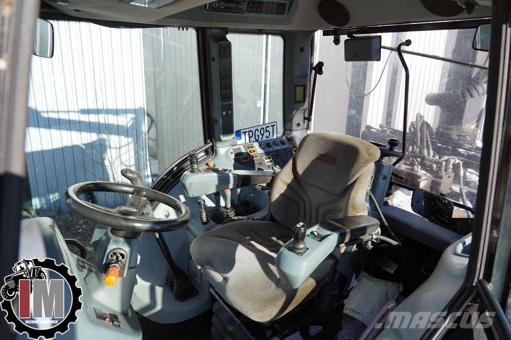 Valtra N101 / TPG95T الجرارات