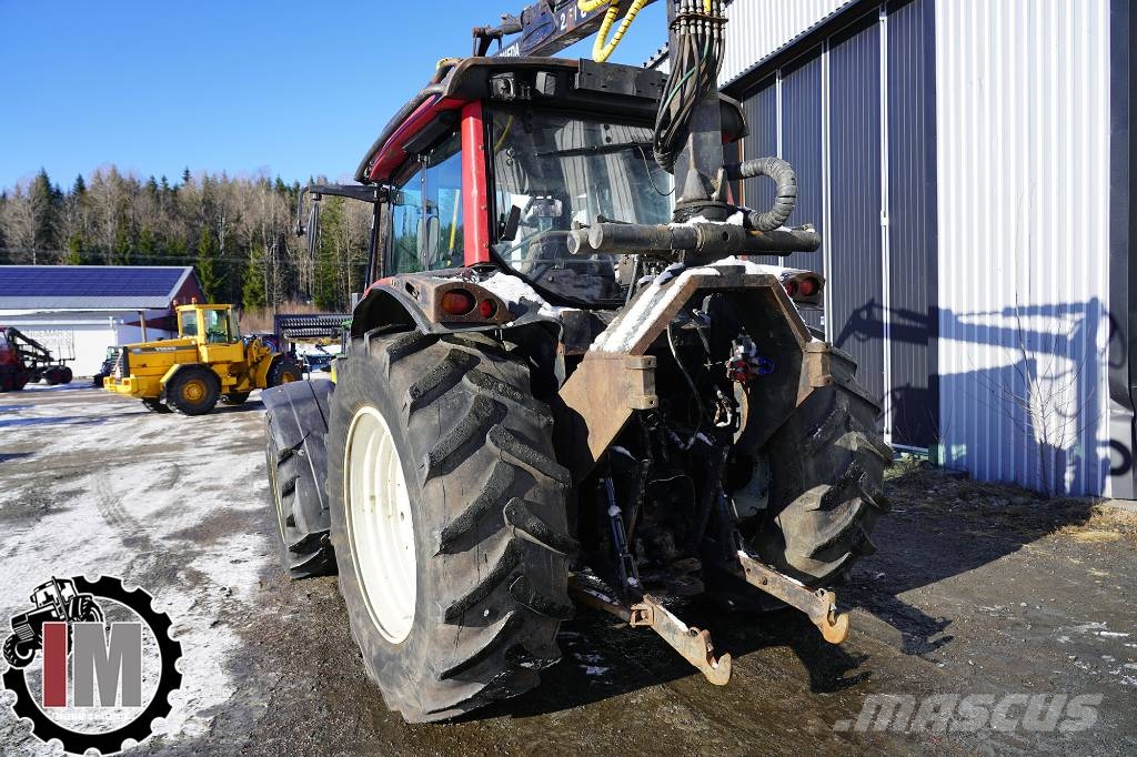 Valtra N101 / TPG95T الجرارات