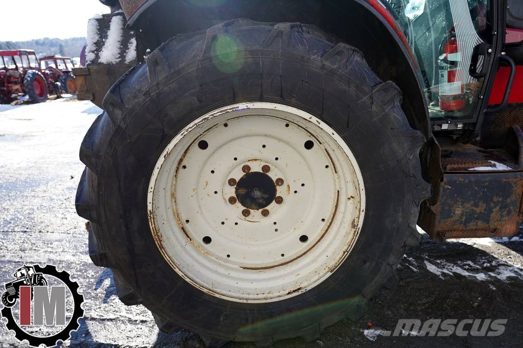 Valtra N101 / TPG95T الجرارات