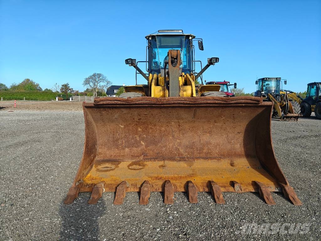 New Holland W 270 B Cargadoras sobre ruedas