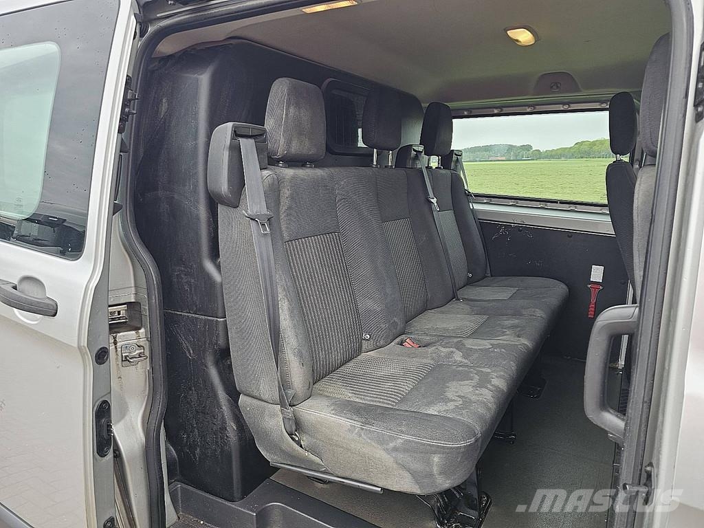 Ford Transit Custom dubbel cabine EURO6 Furgonetas cerradas