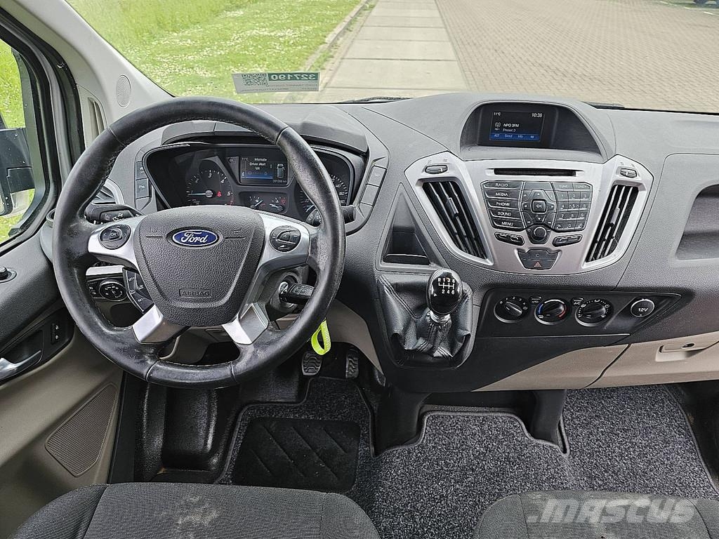 Ford Transit Custom dubbel cabine EURO6 Furgonetas cerradas