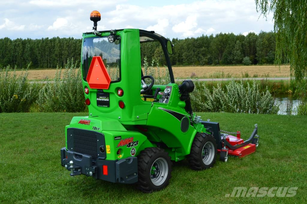 Avant 423 TDL+ Kniklader/Shovel Incarcatoare multifunctionale