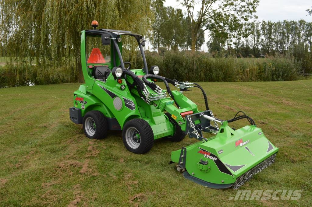 Avant 423 TDL+ Kniklader/Shovel Многофункционални товарачи