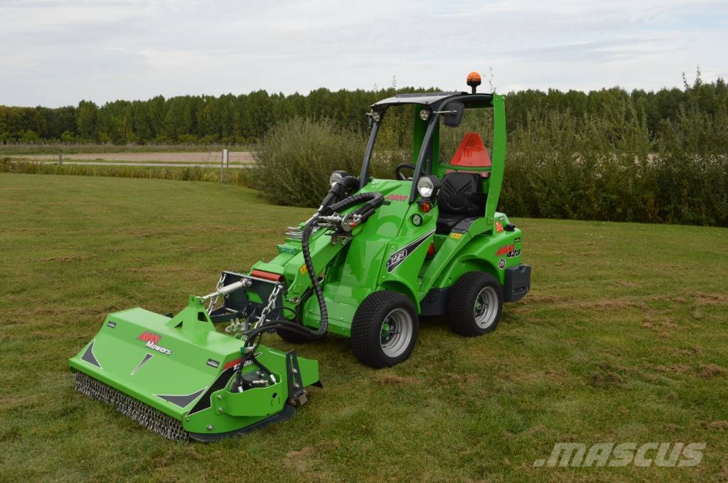Avant 423 TDL+ Kniklader/Shovel Многофункционални товарачи
