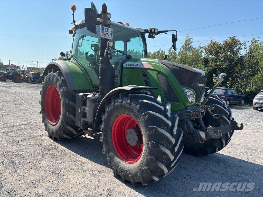 Fendt 720 VARIO POWER + Tracteur