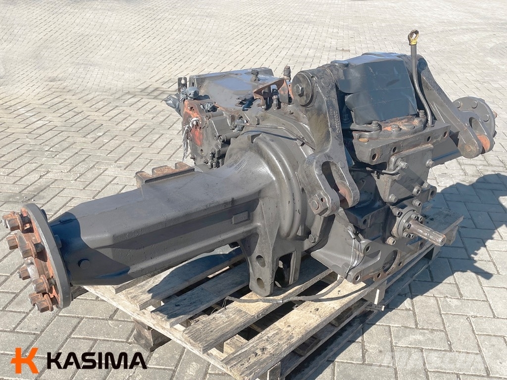CLAAS Arion 530 Rear Axle Raamid