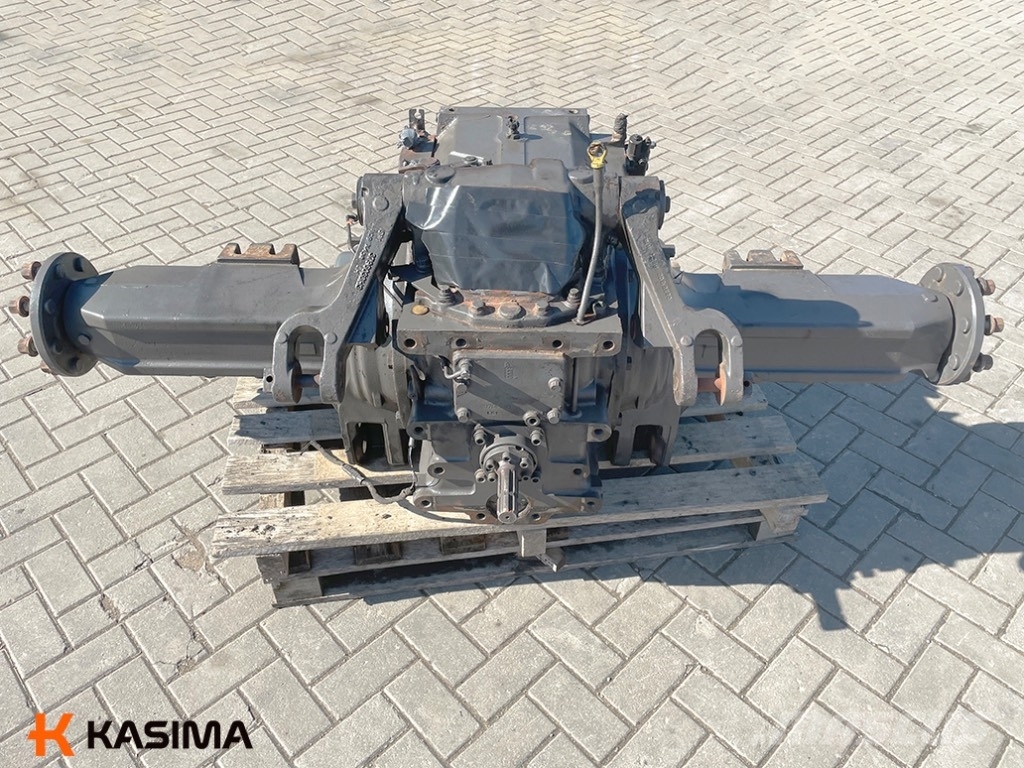 CLAAS Arion 530 Rear Axle Raamid