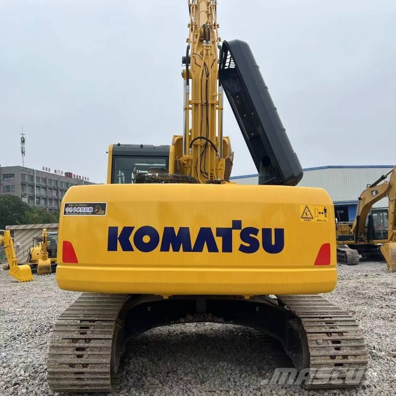 Komatsu PC 240 LC 대형 굴삭기 29톤 이상