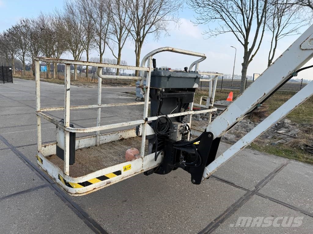 JLG 1250 AJP 40m hoogwerker 4x4x4 knikarm Zglobne podizne platforme