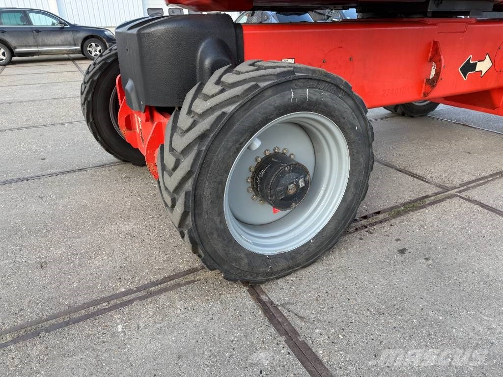 JLG 1250 AJP 40m hoogwerker 4x4x4 knikarm Zglobne podizne platforme
