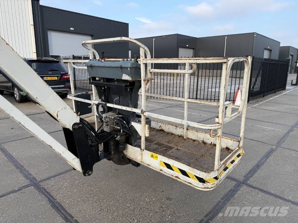 JLG 1250 AJP 40m hoogwerker 4x4x4 knikarm Zglobne podizne platforme