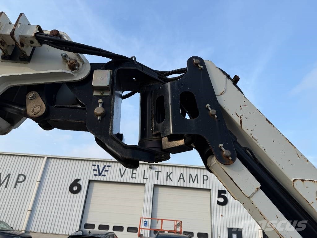 JLG 1250 AJP 40m hoogwerker 4x4x4 knikarm Zglobne podizne platforme