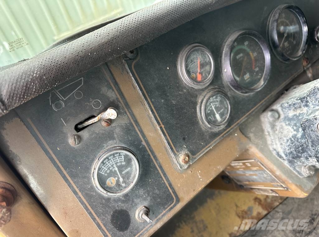 CAT 775 B Άκαμπτα Dumper με ανατρεπόμενο κάδο