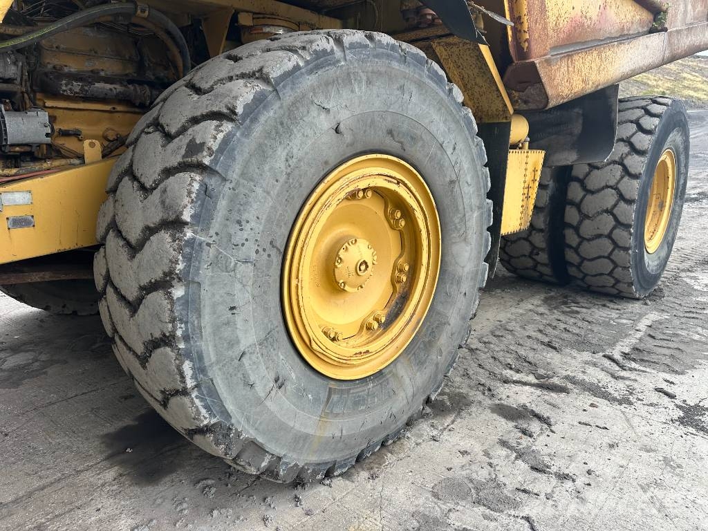 CAT 775 B Άκαμπτα Dumper με ανατρεπόμενο κάδο