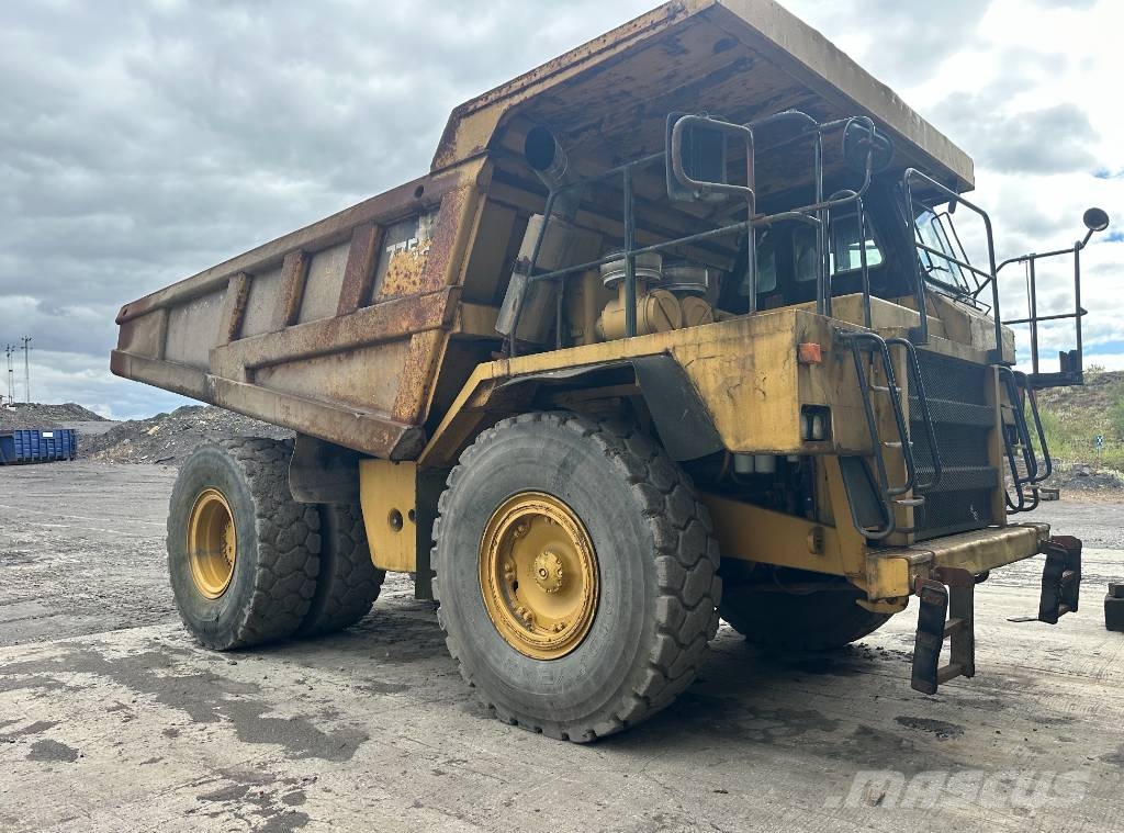CAT 775 B Άκαμπτα Dumper με ανατρεπόμενο κάδο