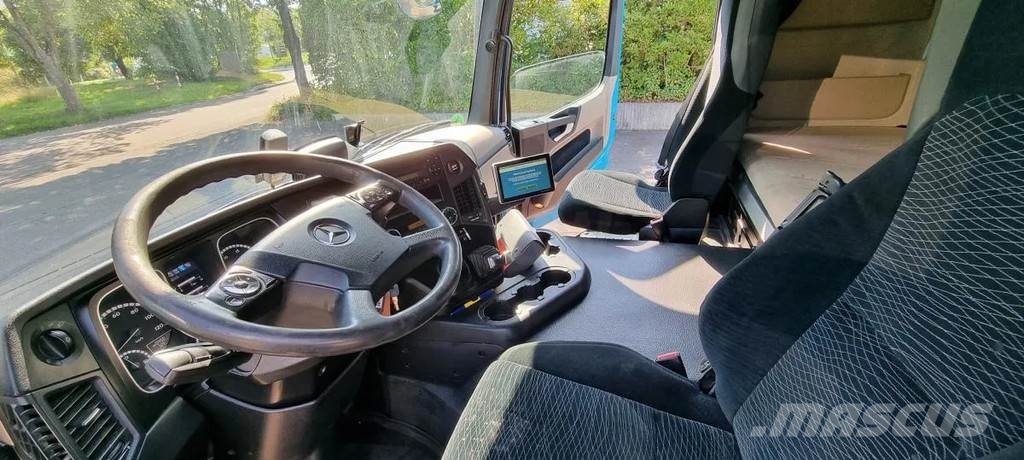 Mercedes-Benz Actros 1843 LS Eurolohr Autotransp. SZM Intarder K Tractor Units