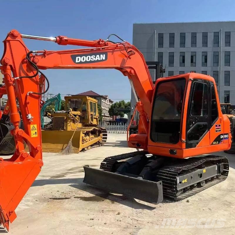 Doosan DH 80 Vidēja lieluma ekskavatori 7 t - 12 t