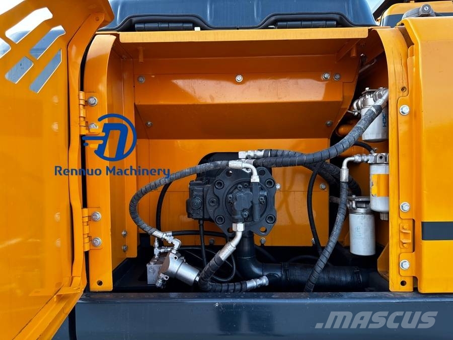 Hyundai R220LC-9S حفارات زحافة