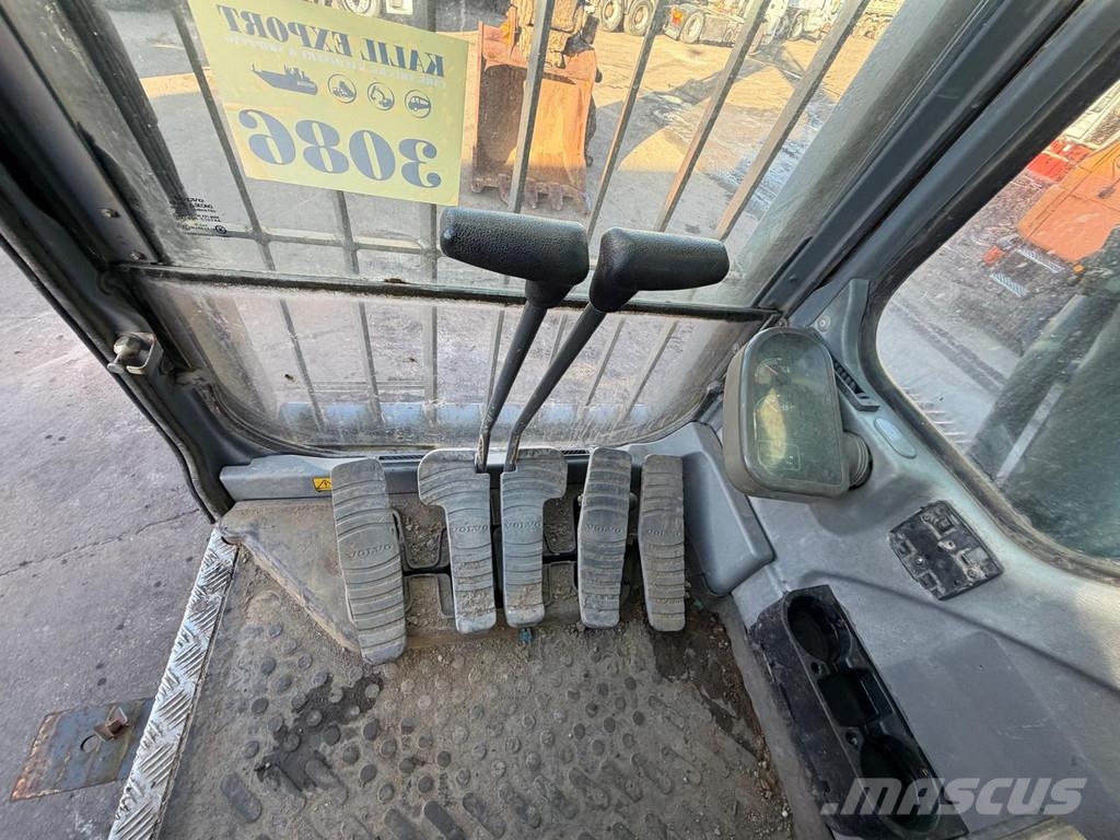 Volvo EC460B LC Track Excavator 46T. Hammer Line CE Good Pelle sur chenilles
