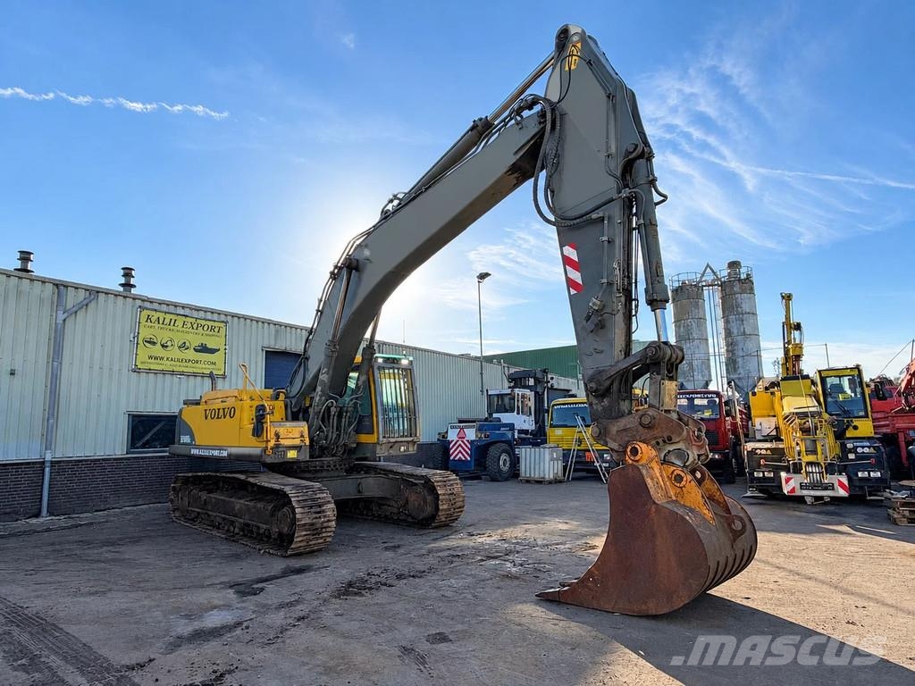 Volvo EC460B LC Track Excavator 46T. Hammer Line CE Good Pelle sur chenilles