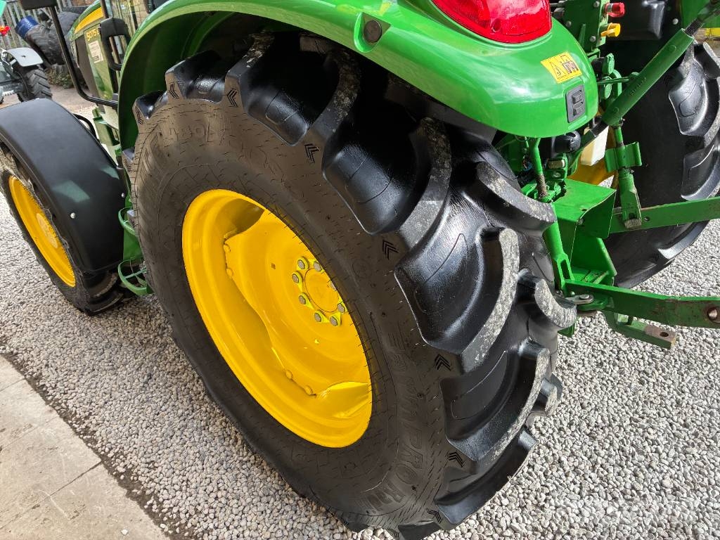 John Deere 5075E Tractors