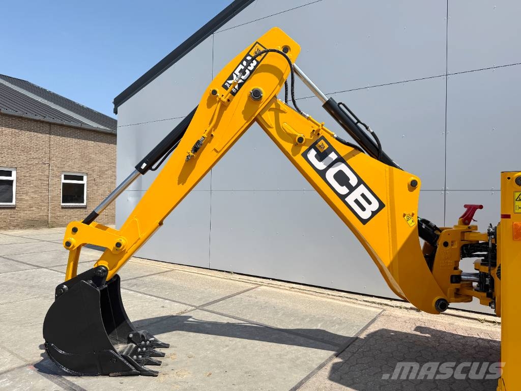 JCB 3DX / 3CX Plus 4WD - New / Unused/ Hammer Lines Buldoexcavatoare