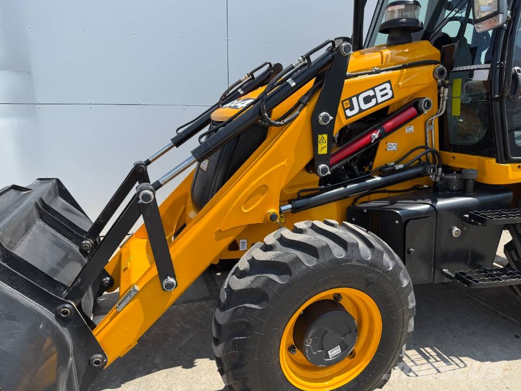 JCB 3DX / 3CX Plus 4WD - New / Unused/ Hammer Lines Buldoexcavatoare