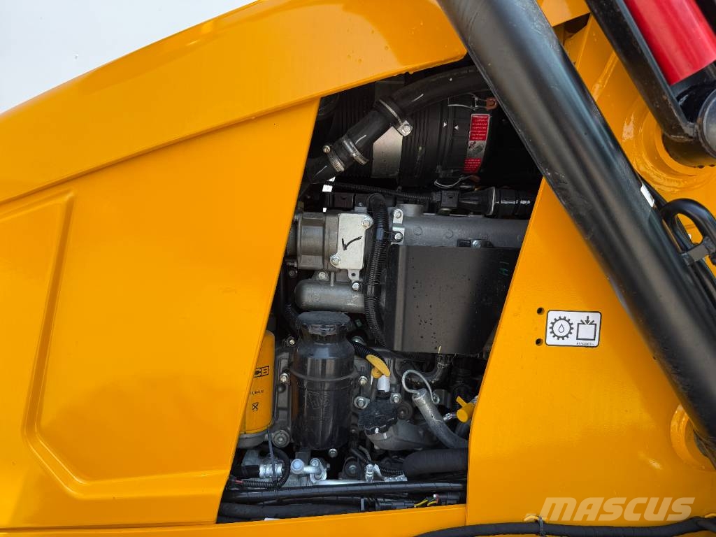 JCB 3DX / 3CX Plus 4WD - New / Unused/ Hammer Lines Buldoexcavatoare