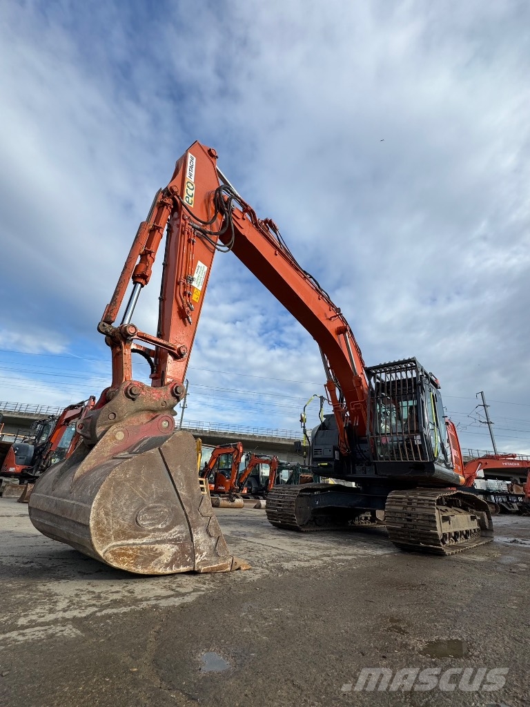 Hitachi ZX 225 US LC-6 Escavadeiras de esteiras