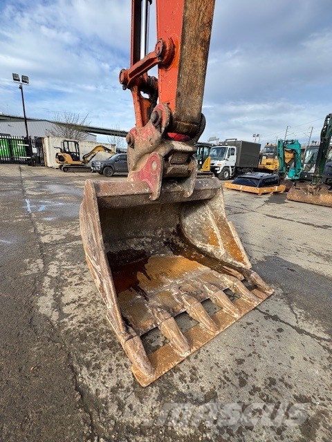 Hitachi ZX 225 US LC-6 Escavadeiras de esteiras
