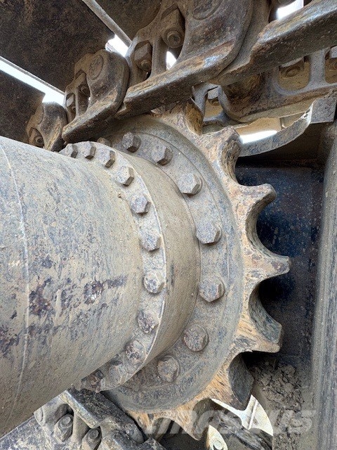 Hitachi ZX 225 US LC-6 Escavadeiras de esteiras