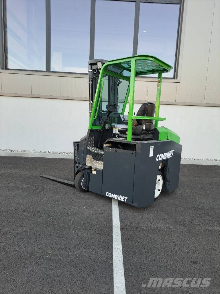 Combilift CBE 3000 Wózki elektryczne